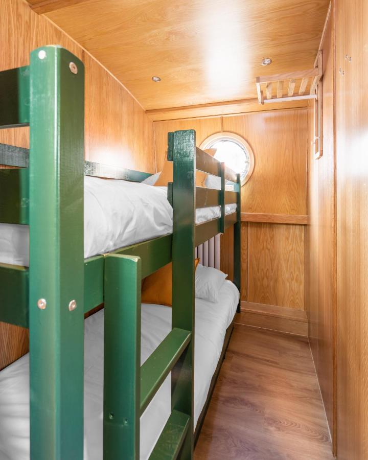 Edinburgh - Houseboats Hotel Екстериор снимка