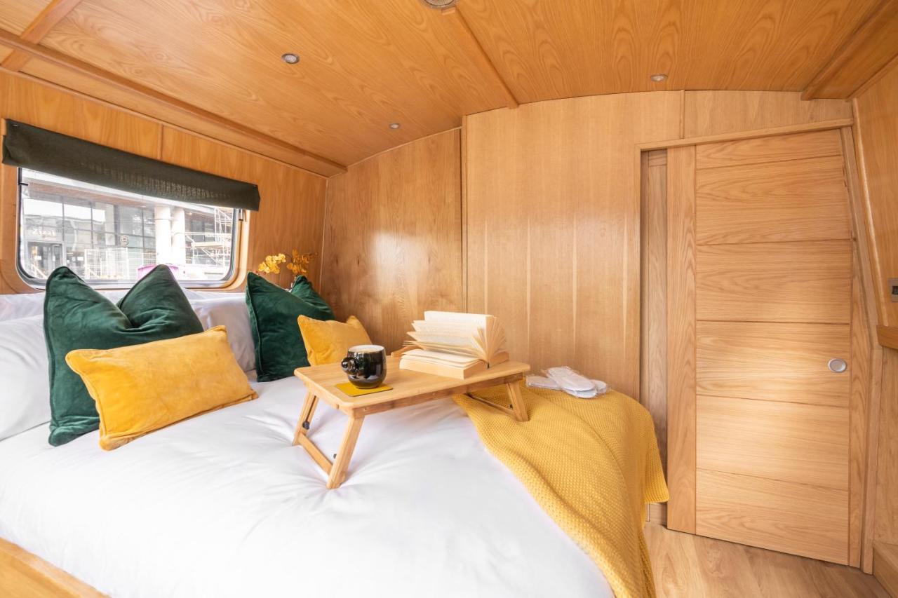Edinburgh - Houseboats Hotel Екстериор снимка