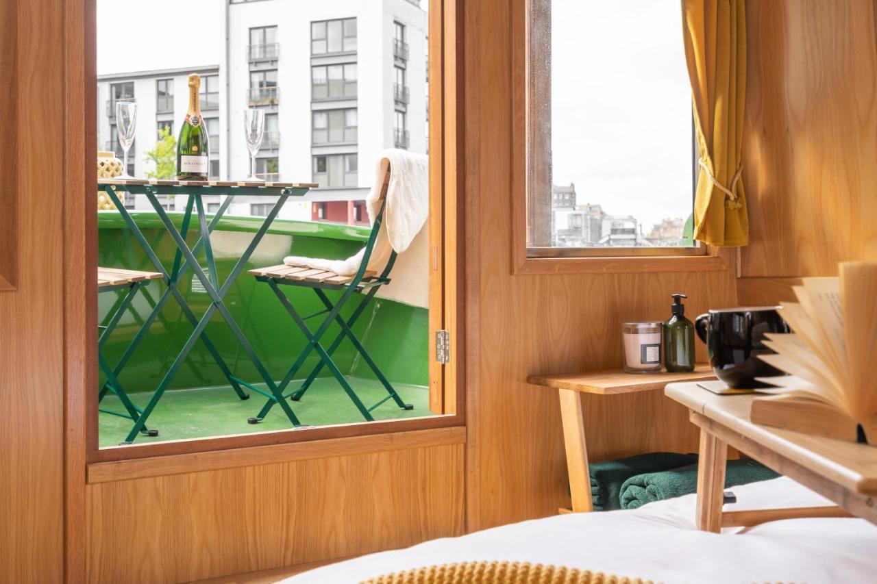 Edinburgh - Houseboats Hotel Екстериор снимка