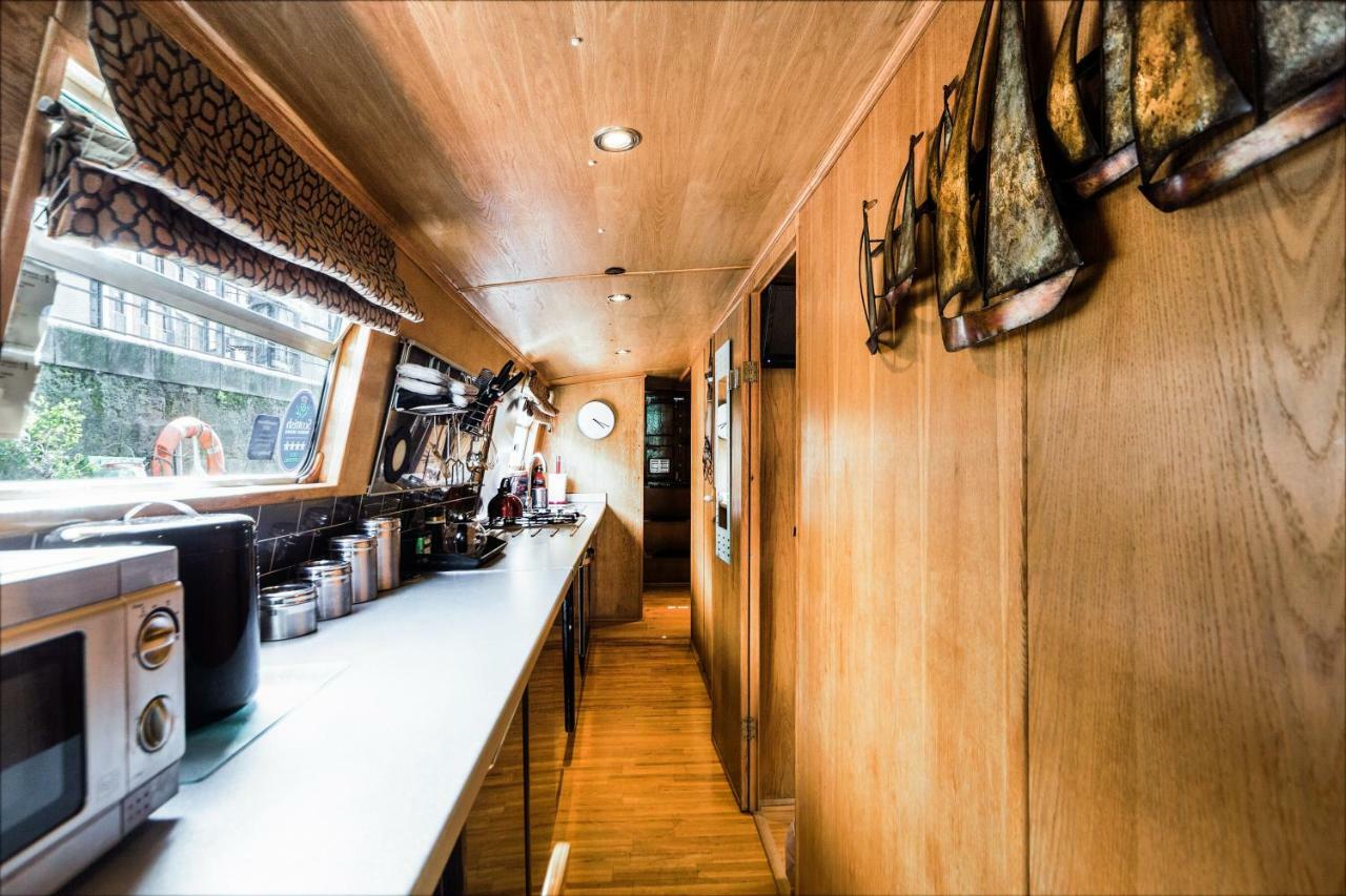Edinburgh - Houseboats Hotel Екстериор снимка